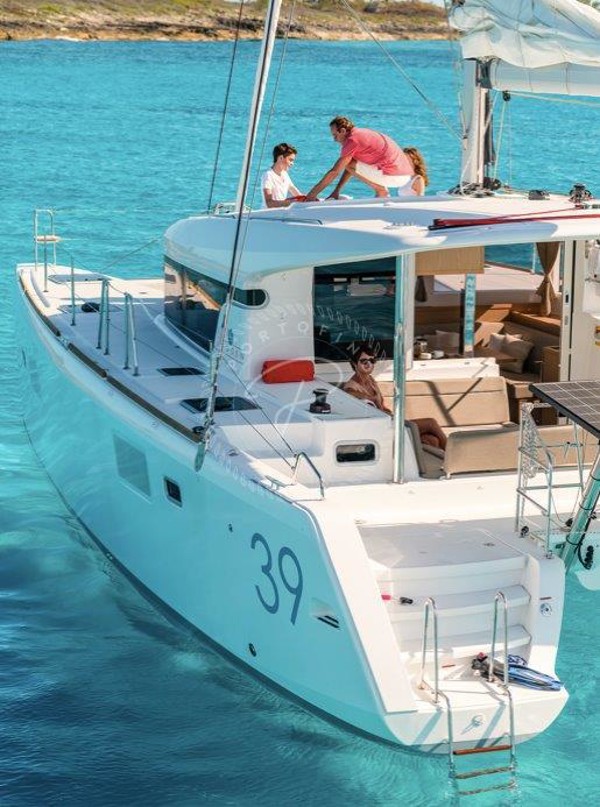 2013 LAGOON 39