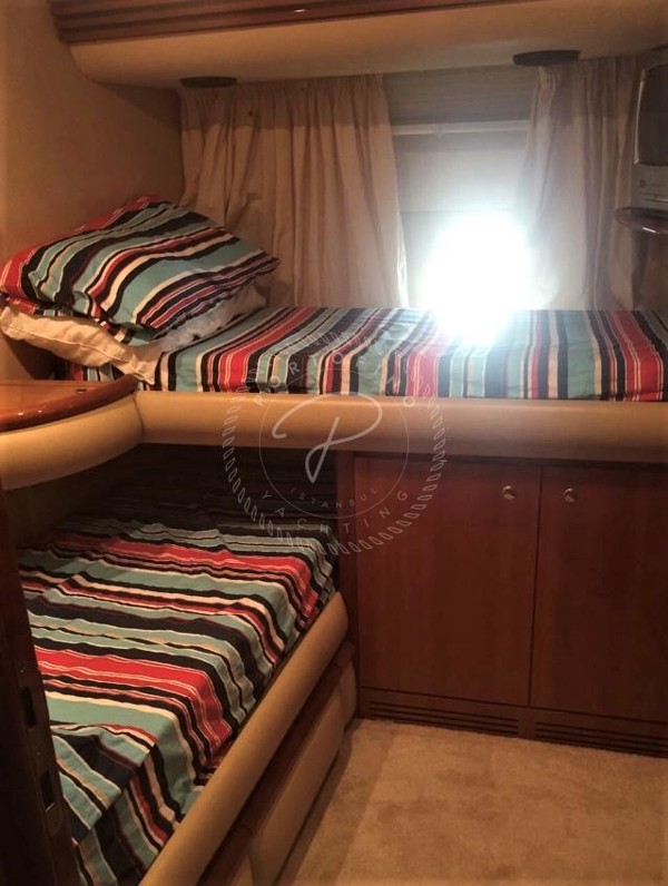 2002 AZIMUT 68 PLUS