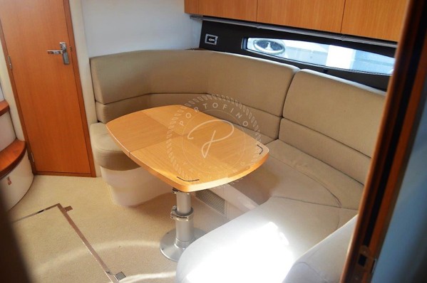 2012 FAIRLINE TARGA 38