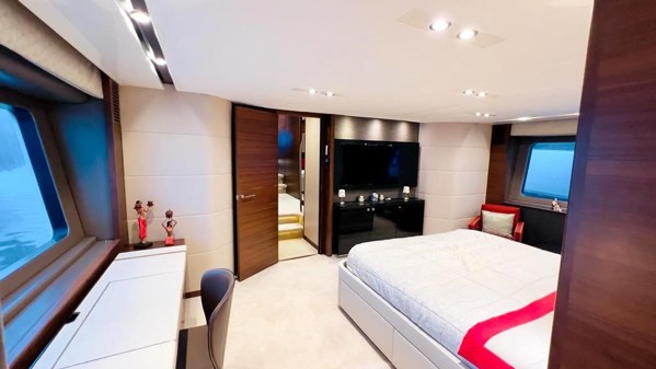 2015 PRINCESS 88