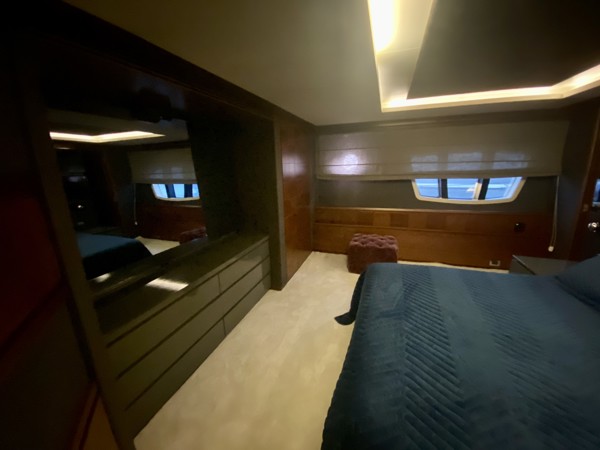 2007 AZIMUT 85