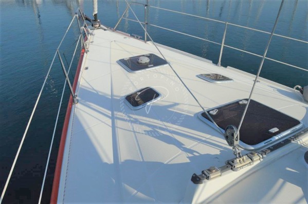 2011 AZUREE 40