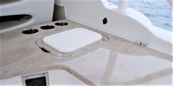 2016 SAILFISH 325 DC