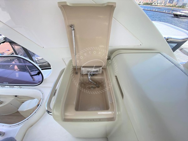 2012 AZIMUT 64 FLY