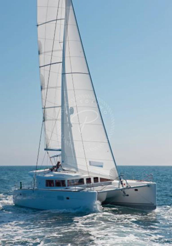 2016 LAGOON 450 F