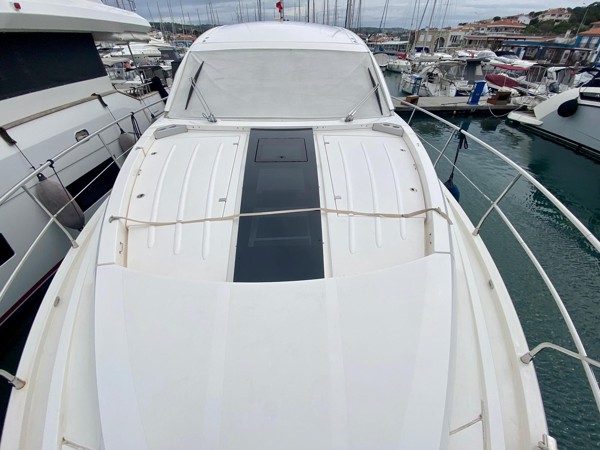 2012 FAIRLINE TARGA 50 GT
