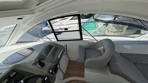 2014 BENETEAU GT 38