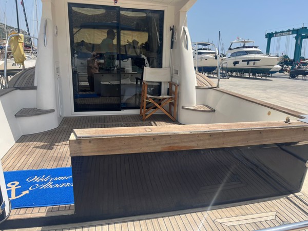 2012 VIKING MARIN 34 SEDAN