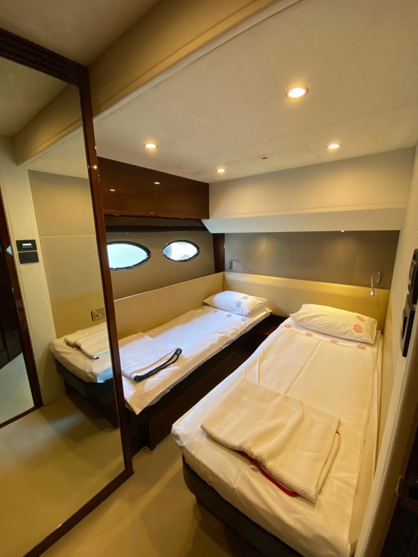 2012 PRINCESS 56