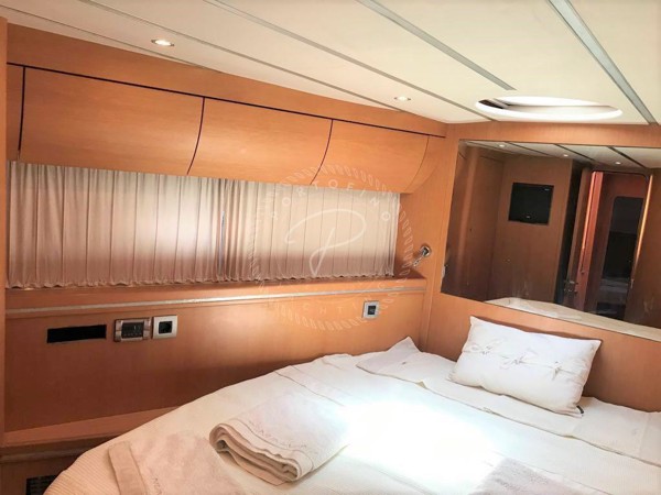 2008 NUMARINE 55 FLY