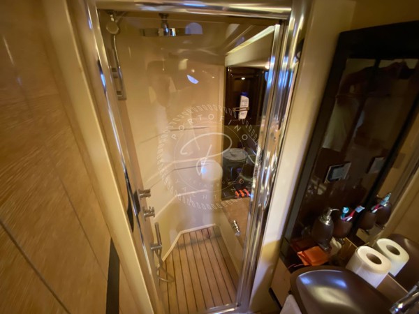 2012 AZIMUT 64 FLY