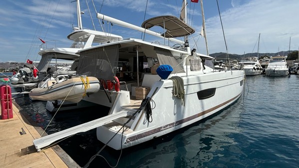 2016 FOUNTAINE PAJOT HELIA 44