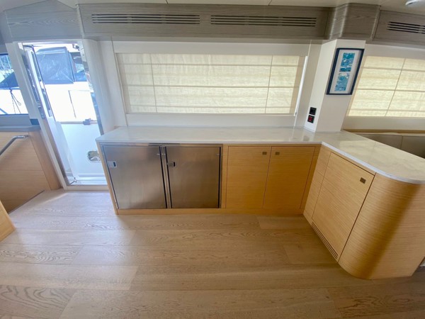 2018 SIRENA YACHTS 64