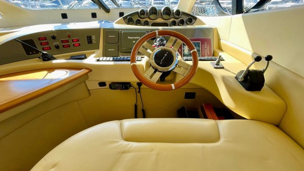 2008 AZIMUT 50