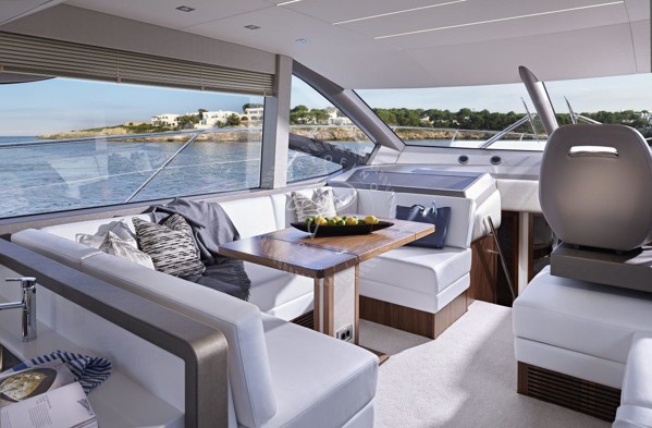 2018 SUNSEEKER MANHATTAN 52
