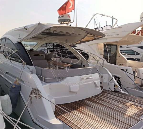 2014 BENETEAU GT 38