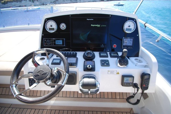 2017 SEALINE F530