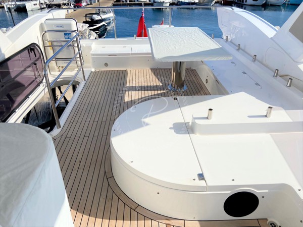 2018 SUNSEEKER MANHATTAN 66