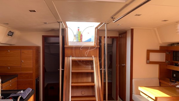 2010 HANSE 545