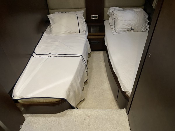 2007 AZIMUT 80