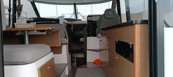 2019 JEANNEAU MERRY FISHER 1095