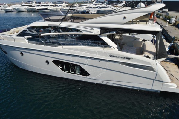 2014 ABSOLUTE 52 FLY