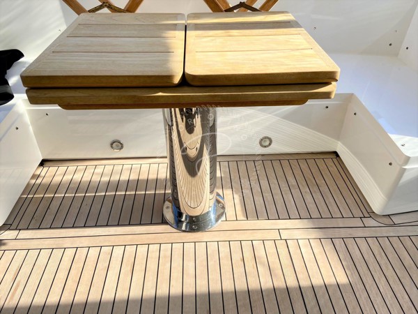 2018 SUNSEEKER MANHATTAN 66