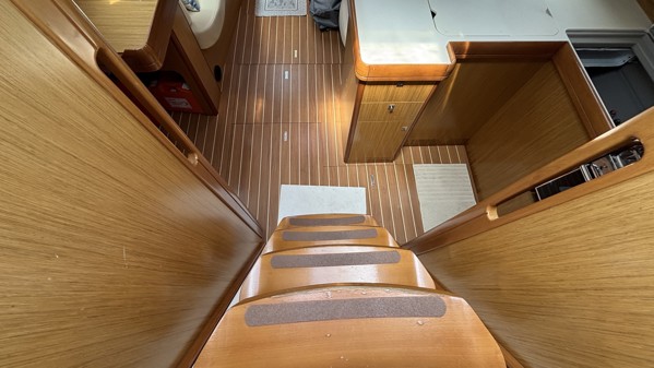 2008 JEANNEAU 42 DS 