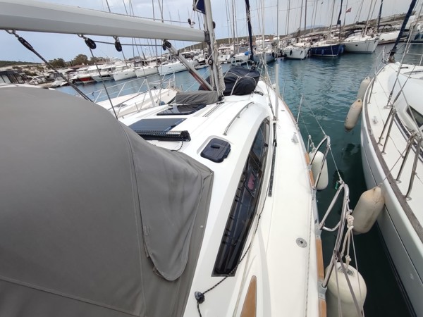 2013 ELAN 444 IMPRESSION