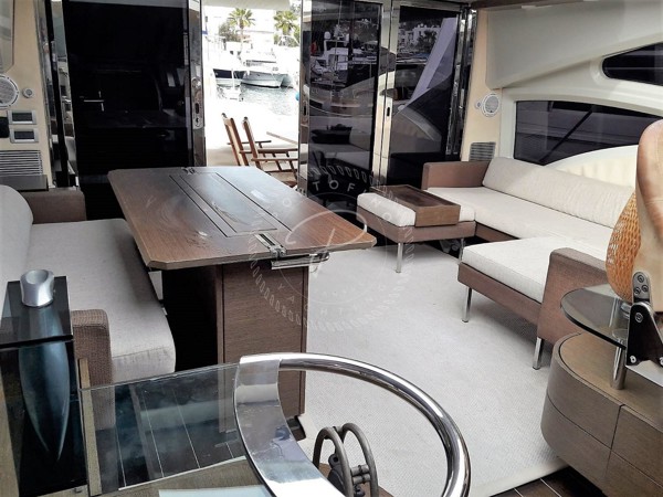 2006 AZIMUT 68S