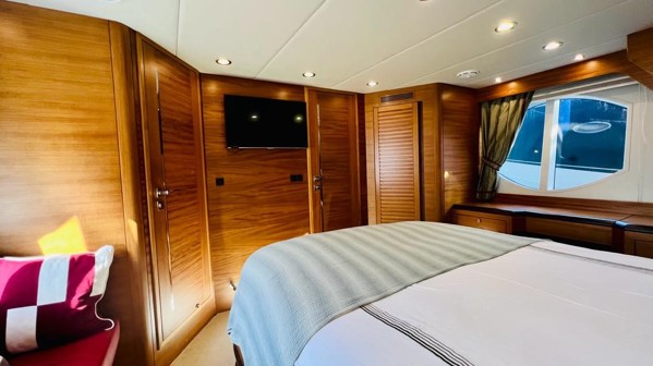 2018 NORTH YACHTS PILOT HOUSE TRAWLER 57