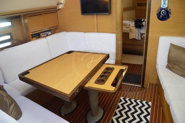 2012 ELAN 444 IMPRESSION