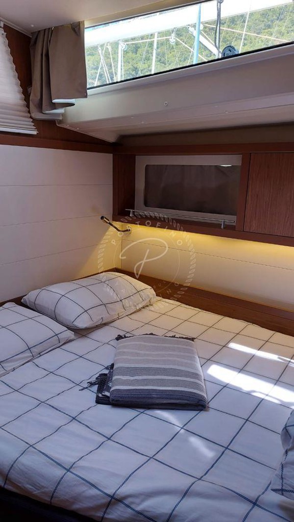 2018 BENETEAU SENSE 57