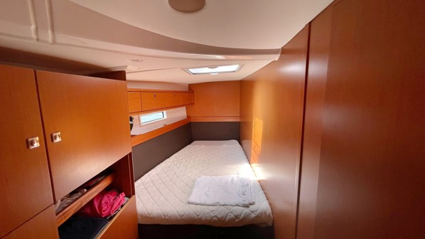 2015 BAVARIA 56 CRUISER