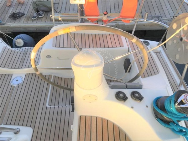 2006 JEANNEAU 42 DS 