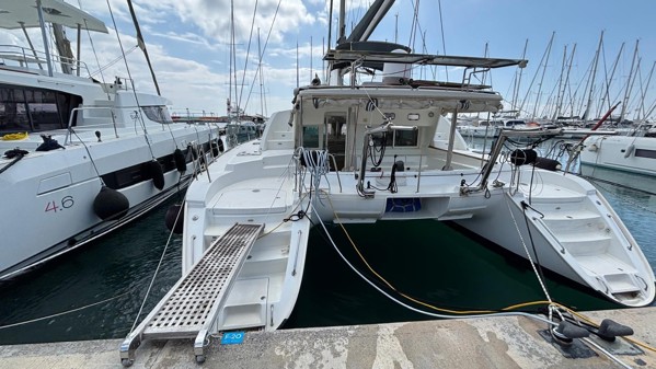 2008 LAGOON 440