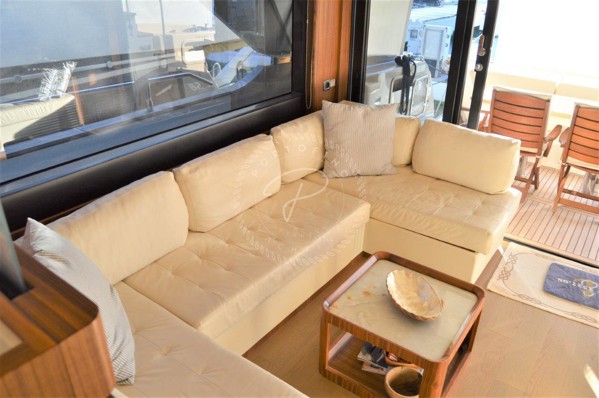 2017 ABSOLUTE NAVETTA 58
