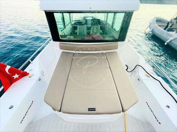 2018 AXOPAR 28 AC