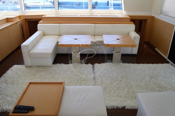 2012 LAGOON 620