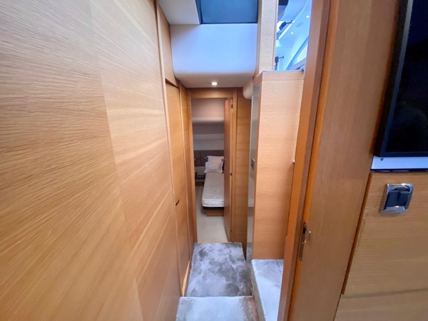 2012 FAIRLINE TARGA 50 GT