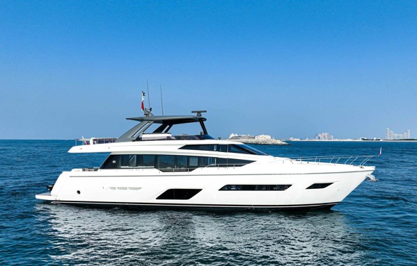 2023 FERRETTI 780