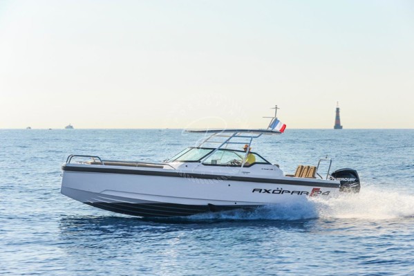 2020 AXOPAR 24 T-TOP