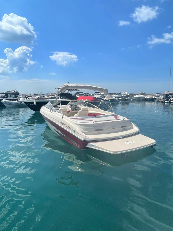 2001 GLASTRON GX 225