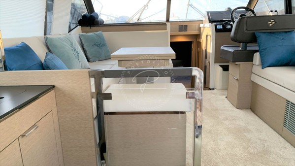 2020 PRESTIGE 420 FLY