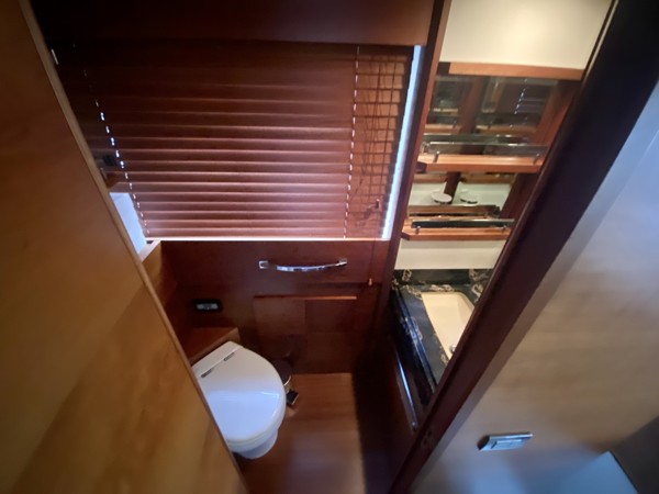 2007 AZIMUT 85