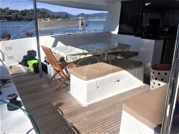 2013 FOUNTAINE PAJOT HELIA 44