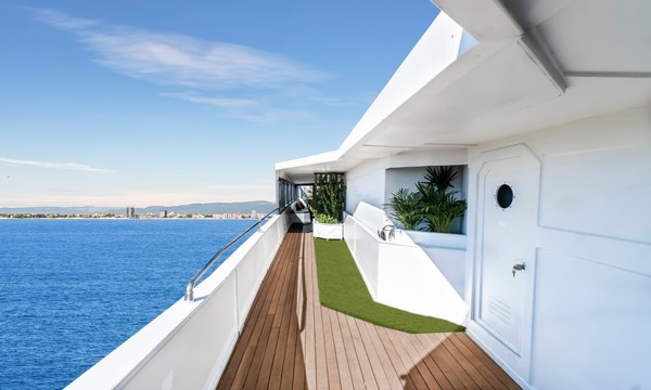 2007/2022 CUSTOM STEEL SUPERYACHT 42M