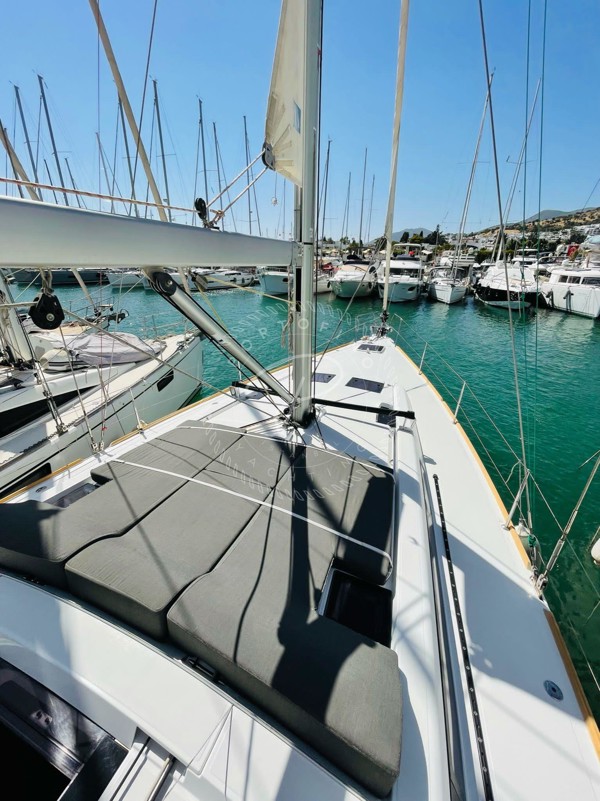 2016 BENETEAU OCEANIS 48