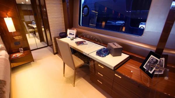 2014 PRINCESS 82