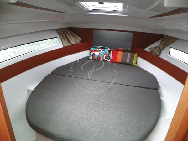2013 JEANNEAU MERRY FISHER 855